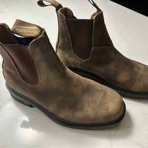 Blundstone  Brown Leather Boots